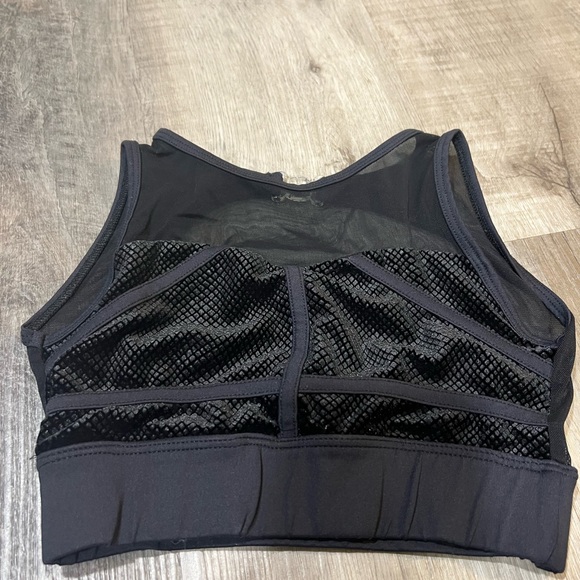 Tiger Friday Dance Wear Top size Child Large - Picture 4 of 8